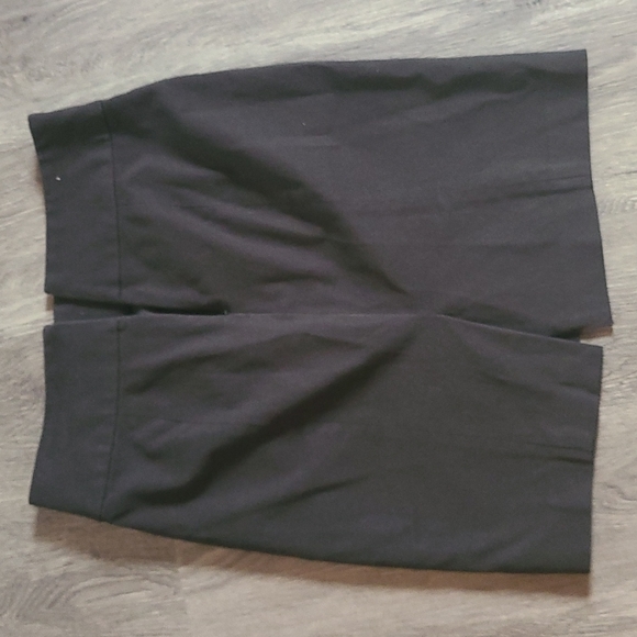 Black Banana Republic Skirt - Picture 2 of 3